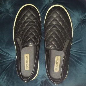Black Steve Madden slide on